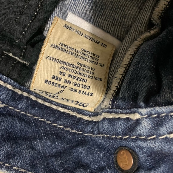 Miss Me Jeans - Picture 4 of 5